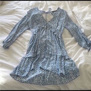 Blue and White Flowy Zara Dress Open Back Medium